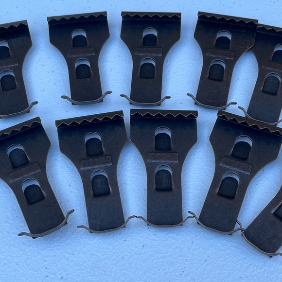 3/$15 New In package Brick Brackets 10 Pc - Picture 1 of 6